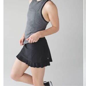 lululemon black City Sky Run Skirt Skort